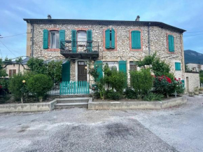 Maison de vacances dans le Diois au pied du Vercors avec 2 chambres pour 6 personnes